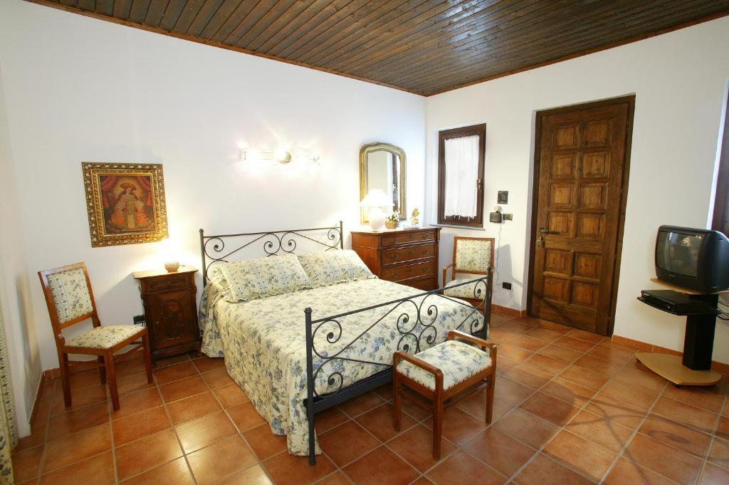 La Maragliana Aparthotel Castel Rocchero Szoba fotó