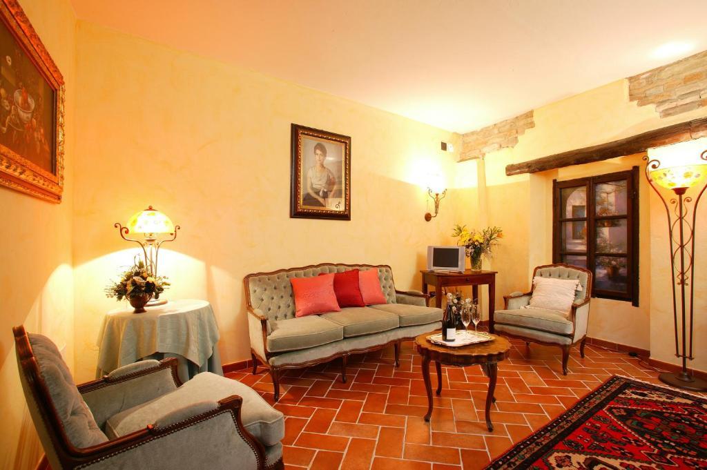 La Maragliana Aparthotel Castel Rocchero Szoba fotó
