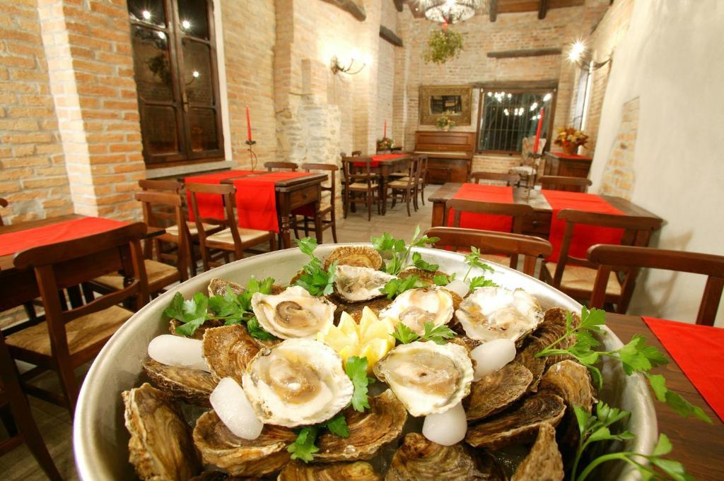 La Maragliana Aparthotel Castel Rocchero Kültér fotó