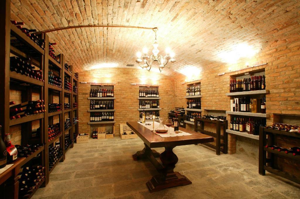La Maragliana Aparthotel Castel Rocchero Kültér fotó