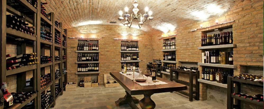 La Maragliana Aparthotel Castel Rocchero Kültér fotó